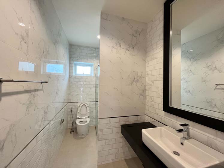 House with Shared Pool in Sukhumvit 